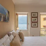 Il Porticciolo 아파트 카라테우리오