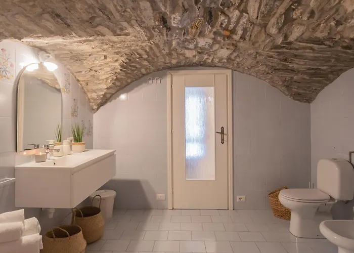 Il Porticciolo By Rent Carate Urio