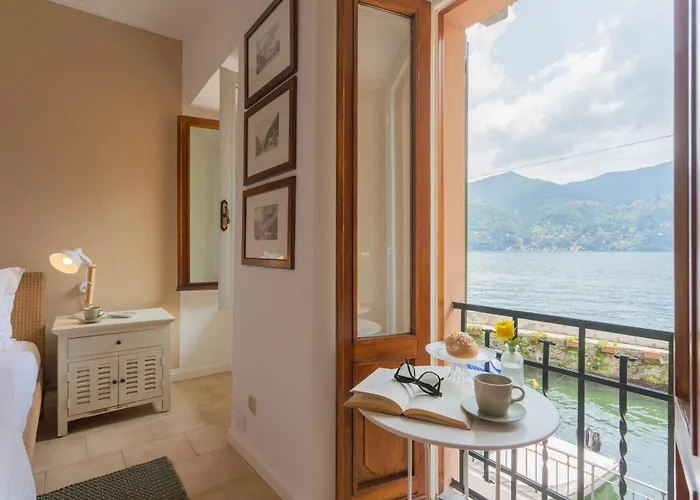 Daire Il Porticciolo By Rent Carate Urio