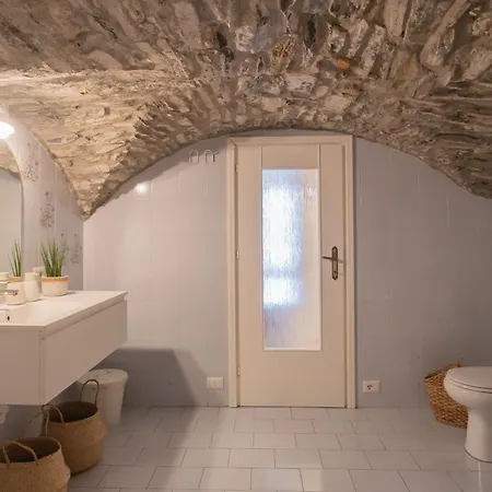 Il Porticciolo By Rent Carate Urio